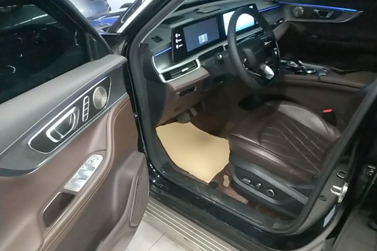 Used Chery Tiggo 8 PRO 2024 Champion Edition 290T Two-Wheel Drive Peak Version 7 Seats Driver Seat