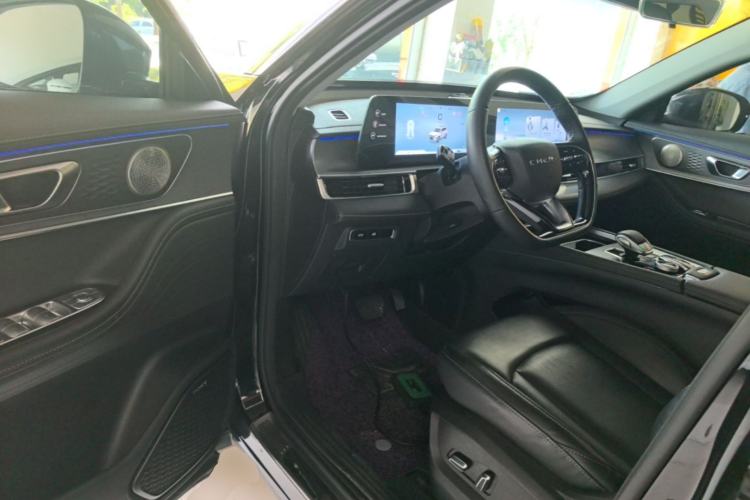 Used Chery Tiggo 8 PRO 2024 Champion Edition 290T Two-Wheel Drive Shining Version 5 Seats Driver Seat