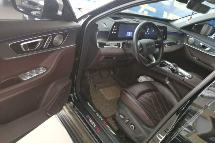 Used Chery Tiggo 8 PRO 2024 Champion Edition 290T Two-Wheel Drive Peak Version 7 Seats Driver Seat