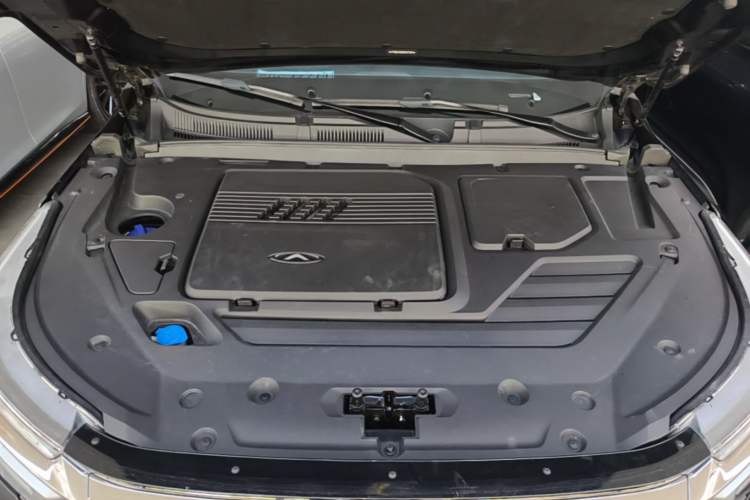 Used Chery Tiggo 8 PRO 2024 Champion Edition 290T Two-Wheel Drive Peak Version 5 Seats Engine Bay