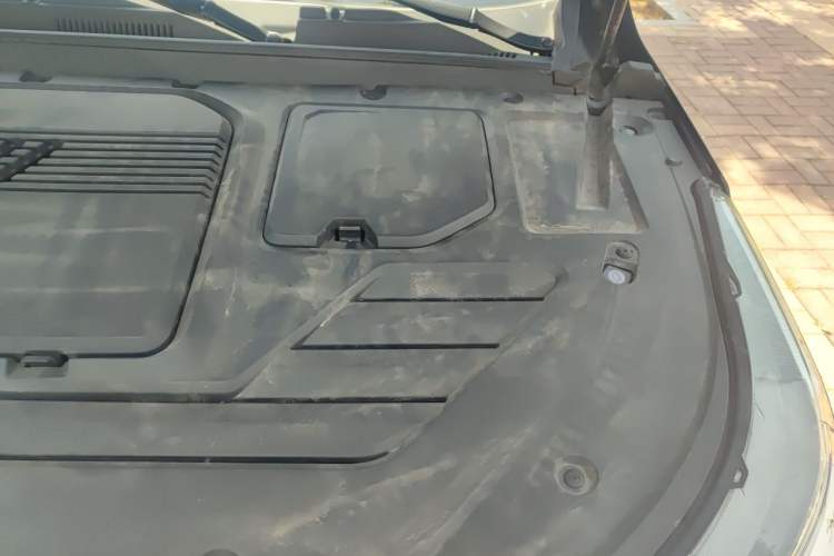 Used Chery Tiggo 8 PRO 2024 Champion Edition 290T Two-Wheel Drive Peak Version 5 Seats Engine Bay Left