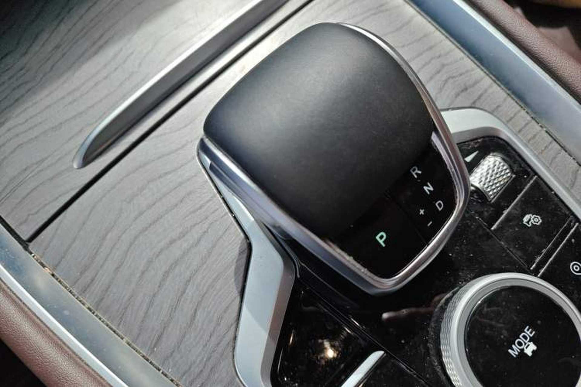Used Chery Tiggo 8 PRO 2024 Champion Edition 390T Two-Wheel Drive Aoshi Version 5 Seats Gear Lever