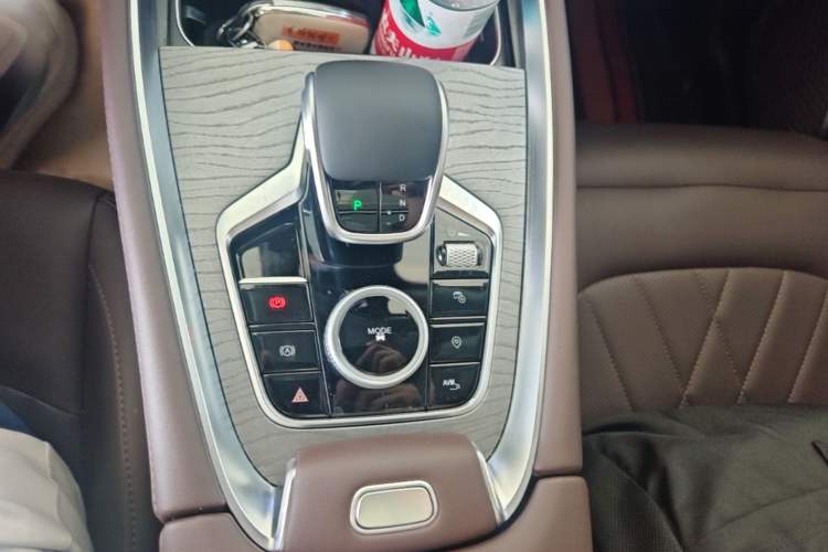 Used Chery Tiggo 8 PRO 2024 Champion Edition 390T Two-Wheel Drive Aoshi Version 7 Seats Gear Lever