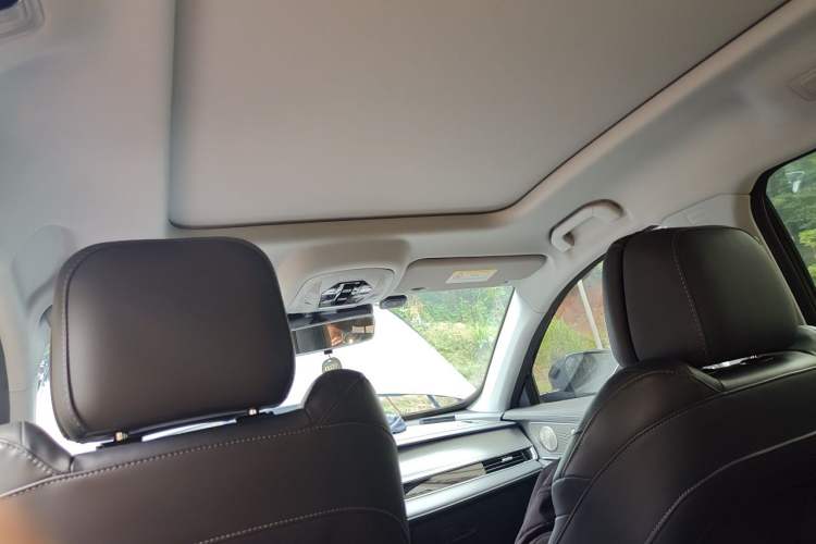 Used Chery Tiggo 8 PRO 2024 Champion Edition 290T Two-Wheel Drive Shining Version 7 Seats Headliner