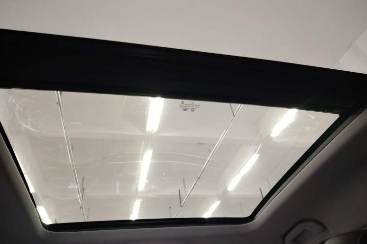 Used Chery Tiggo 8 PRO 2024 Champion Edition 390T Two-Wheel Drive Peak Version 7 Seats Headliner