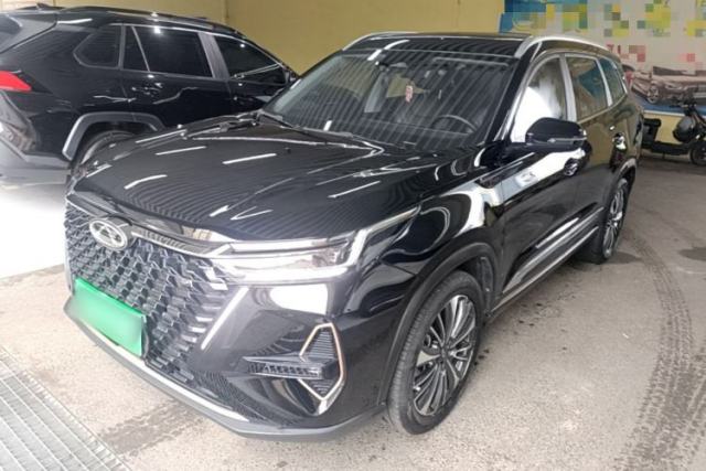 Chery Tiggo 8 PRO 2024 Champion Edition 390T Two-Wheel Drive Peak Version 5 Seats usata