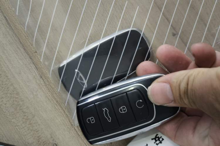 Used Chery Tiggo 8 PRO 2024 Champion Edition 390T Two-Wheel Drive Aoshi Version 7 Seats Interior 1