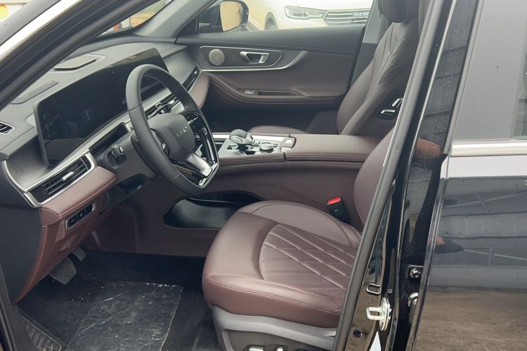 Used Chery Tiggo 8 PRO 2024 Champion Edition 390T Two-Wheel Drive Aoshi Version 5 Seats Interior 1