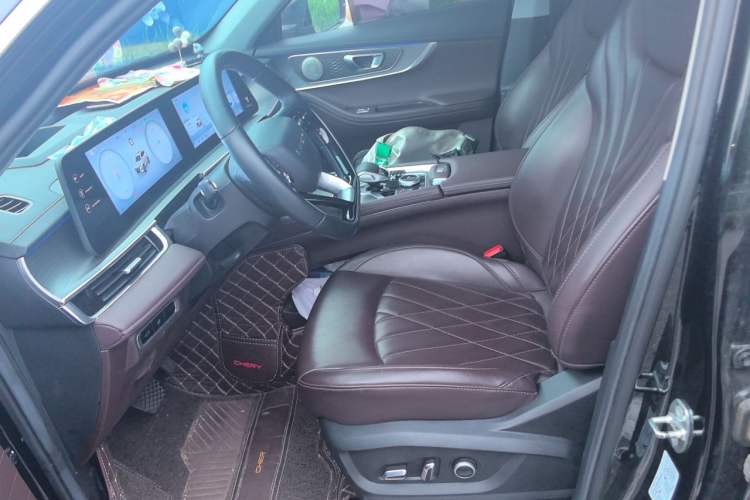 Used Chery Tiggo 8 PRO 2024 Champion Edition 290T Two-Wheel Drive Peak Version 5 Seats Left Front Seat