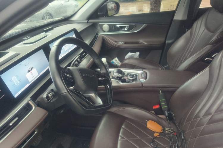 Used Chery Tiggo 8 PRO 2024 Champion Edition 390T Two-Wheel Drive Aoshi Version 5 Seats Left Front Seat