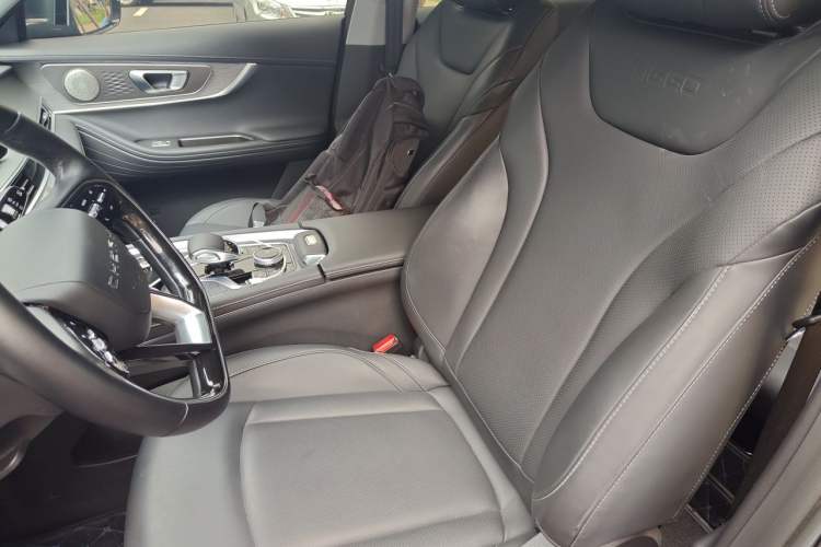 Used Chery Tiggo 8 PRO 2024 Champion Edition 290T Two-Wheel Drive Shining Version 7 Seats Left Front Seat