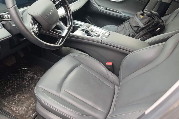 Used Chery Tiggo 8 PRO 2024 Champion Edition 290T Two-Wheel Drive Shining Version 7 Seats Left Front Seat