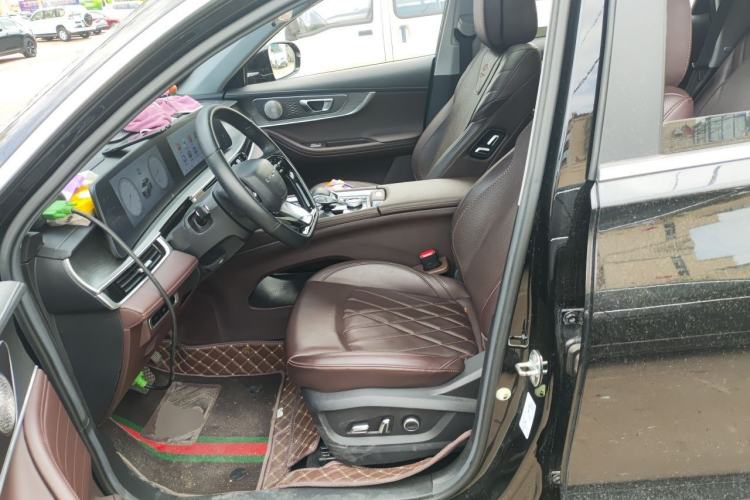 Used Chery Tiggo 8 PRO 2024 Champion Edition 290T Two-Wheel Drive Peak Version 5 Seats Left Front Seat