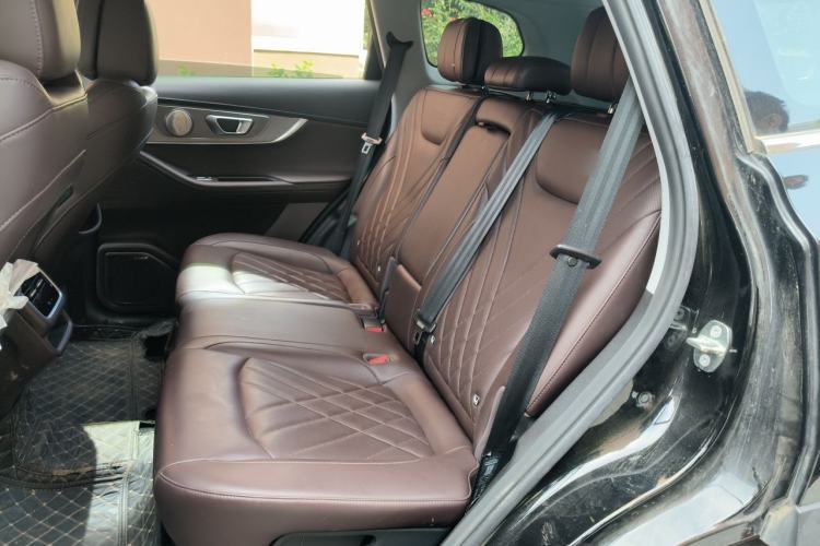 Used Chery Tiggo 8 PRO 2024 Champion Edition 290T Two-Wheel Drive Peak Version 5 Seats Left Rear Seat