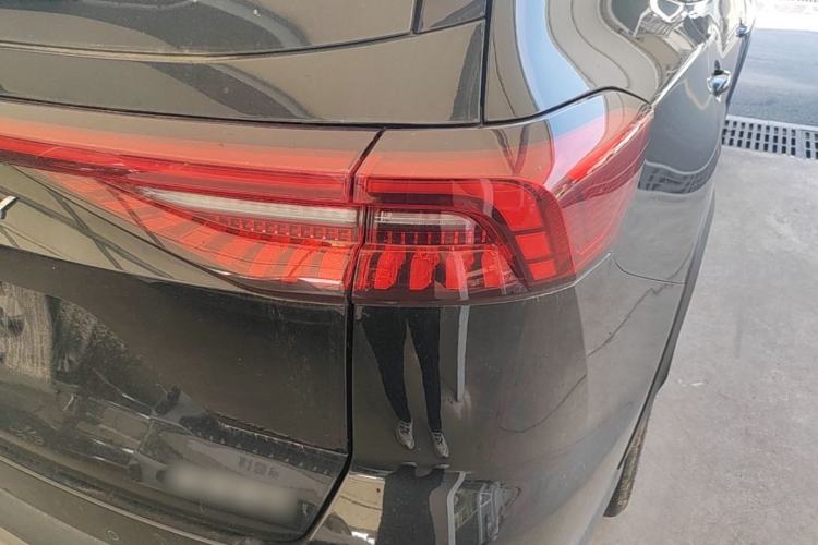 Used Chery Tiggo 8 PRO 2024 Champion Edition 390T Two-Wheel Drive Peak Version 5 Seats Right Rear Taillight