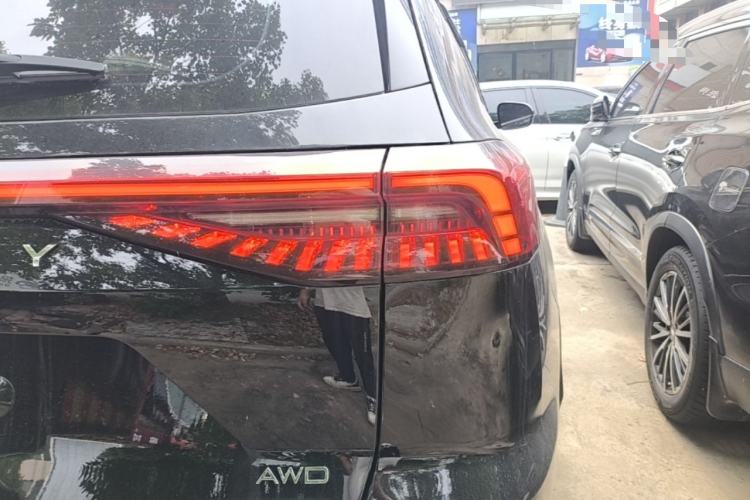 Used Chery Tiggo 8 PRO 2024 Champion Edition 390T Two-Wheel Drive Aoshi Version 7 Seats Right Rear Taillight