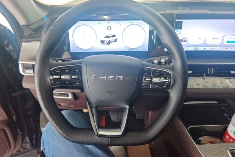 Used Chery Tiggo 8 PRO 2024 Champion Edition 390T Two-Wheel Drive Aoshi Version 7 Seats Steering Wheel