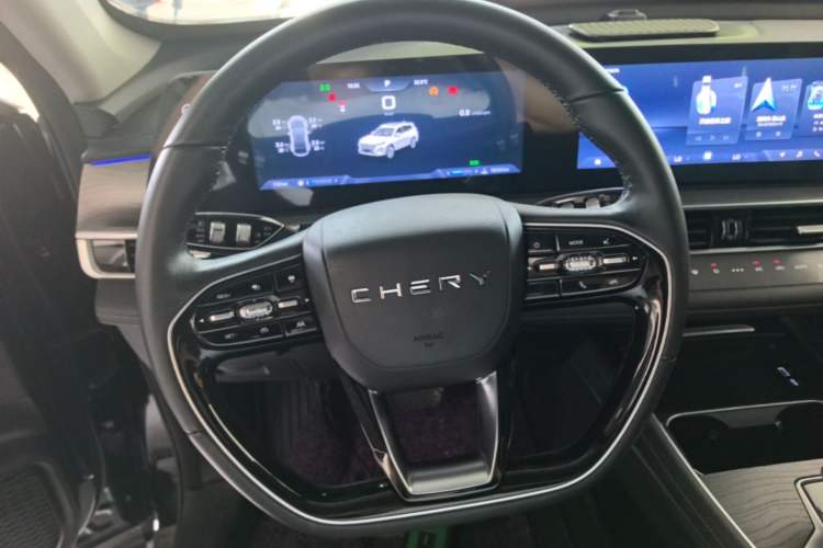 Used Chery Tiggo 8 PRO 2024 Champion Edition 290T Two-Wheel Drive Shining Version 5 Seats Steering Wheel