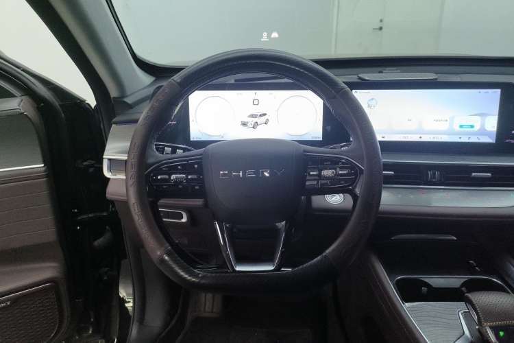 Used Chery Tiggo 8 PRO 2024 Champion Edition 390T Four-Wheel Drive Peak Version 5 Seats Steering Wheel