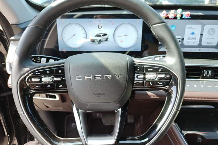 Used Chery Tiggo 8 PRO 2024 Champion Edition 290T Two-Wheel Drive Peak Version 5 Seats Steering Wheel