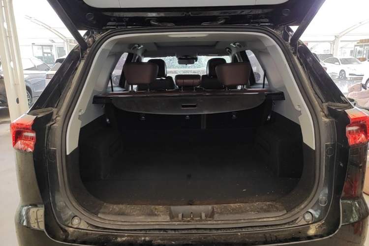 Used Chery Tiggo 8 PRO 2024 Champion Edition 390T Two-Wheel Drive Aoshi Version 5 Seats Trunk