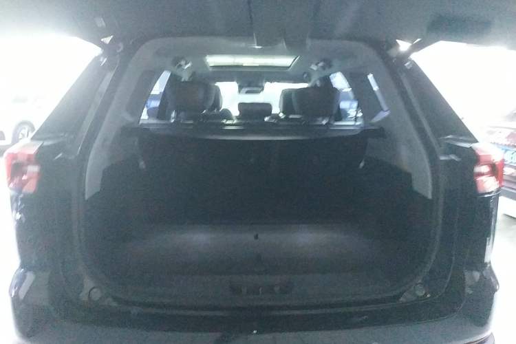 Used Chery Tiggo 8 PRO 2024 Champion Edition 390T Two-Wheel Drive Peak Version 5 Seats Trunk