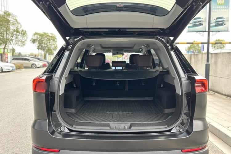 Used Chery Tiggo 8 PRO 2024 Champion Edition 390T Four-Wheel Drive Peak Version 5 Seats Trunk
