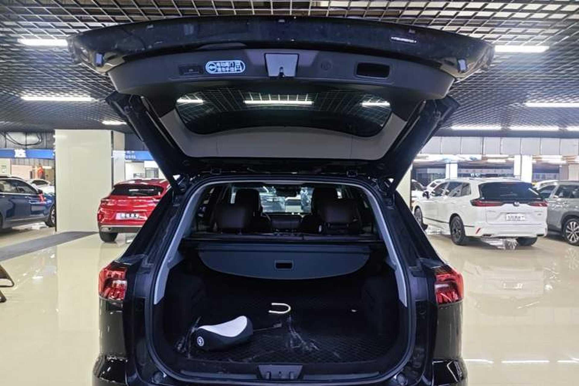 Used Chery Tiggo 8 PRO 2024 Champion Edition 390T Two-Wheel Drive Peak Version 5 Seats Trunk