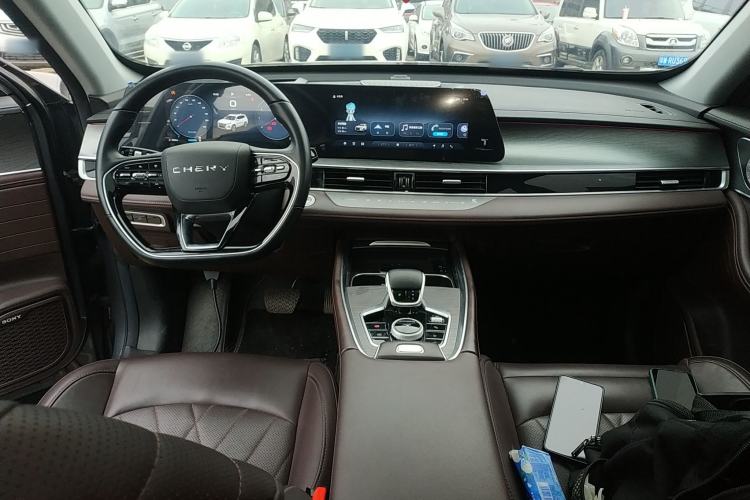 Used Chery Tiggo 8 PRO 2024 Champion Edition 290T Two-Wheel Drive Peak Version 7 Seats Center Console