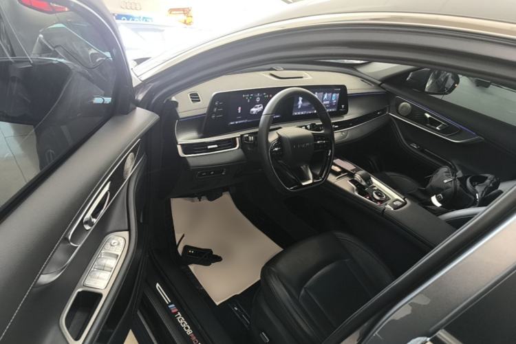 Used Chery Tiggo 8 PRO 2024 Champion Edition 290T Two-Wheel Drive Shining Version 5 Seats Driver Seat