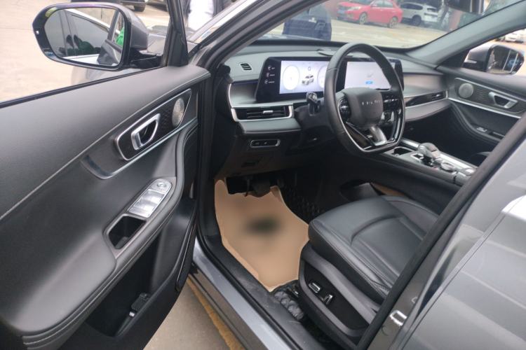 Used Chery Tiggo 8 PRO 2024 Champion Edition 290T Two-Wheel Drive Shining Version 7 Seats Driver Seat