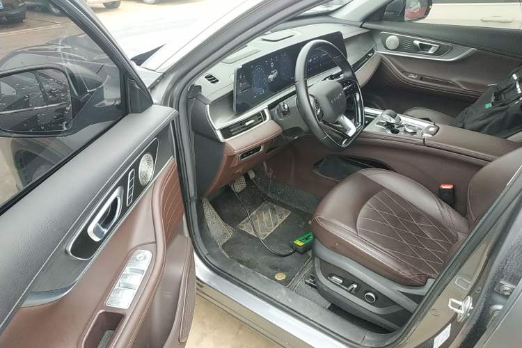 Used Chery Tiggo 8 PRO 2024 Champion Edition 290T Two-Wheel Drive Peak Version 7 Seats Driver Seat