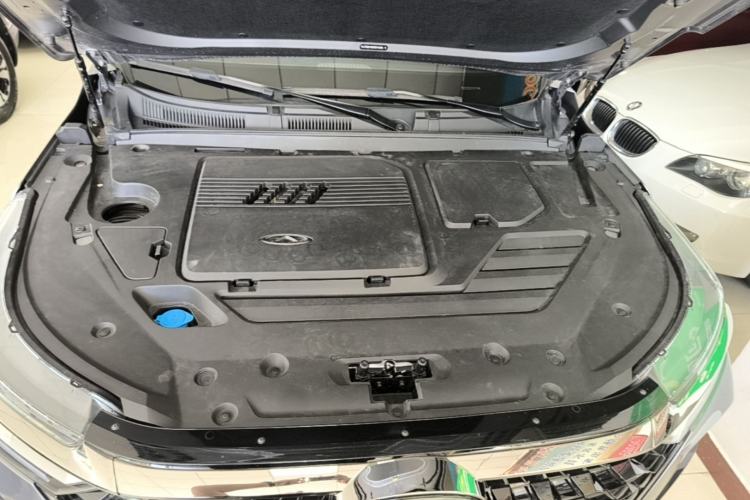 Used Chery Tiggo 8 PRO 2024 Champion Edition 290T Two-Wheel Drive Shining Version 5 Seats Engine Bay