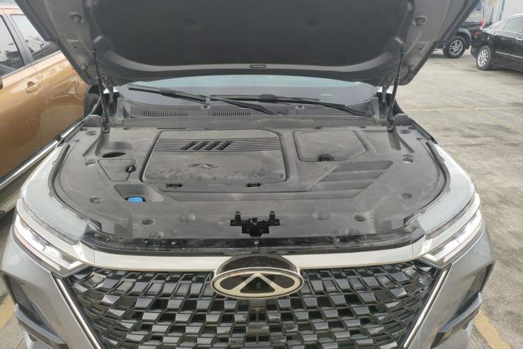 Used Chery Tiggo 8 PRO 2024 Champion Edition 290T Two-Wheel Drive Shining Version 5 Seats Engine Bay