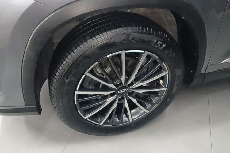 Used Chery Tiggo 8 PRO 2024 Champion Edition 290T Two-Wheel Drive Shining Version 5 Seats Exterior 4