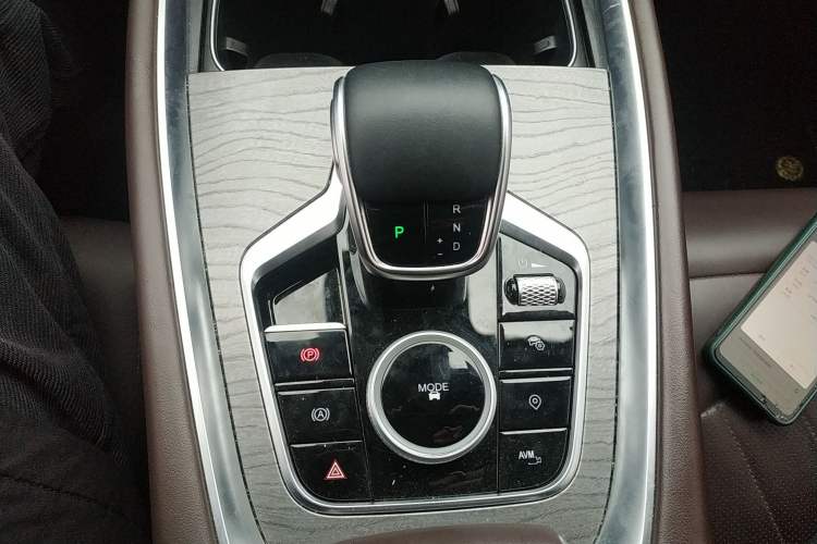 Used Chery Tiggo 8 PRO 2024 Champion Edition 290T Two-Wheel Drive Peak Version 7 Seats Gear Lever