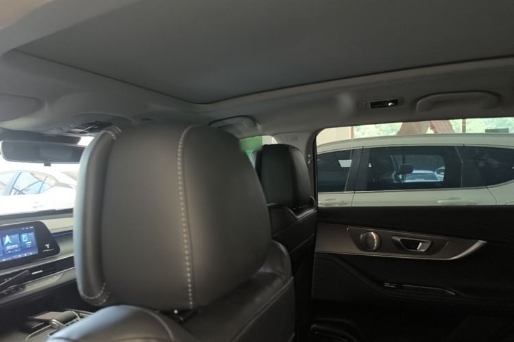 Used Chery Tiggo 8 PRO 2024 Champion Edition 290T Two-Wheel Drive Shining Version 5 Seats Headliner