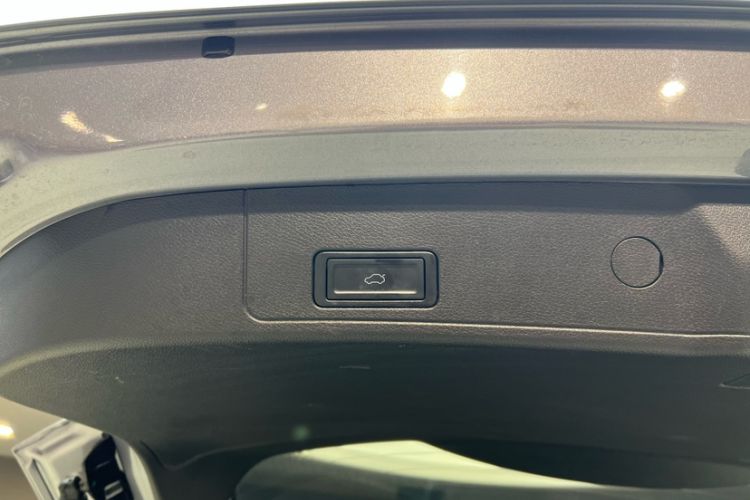 Used Chery Tiggo 8 PRO 2024 Champion Edition 290T Two-Wheel Drive Peak Version 7 Seats Interior 8