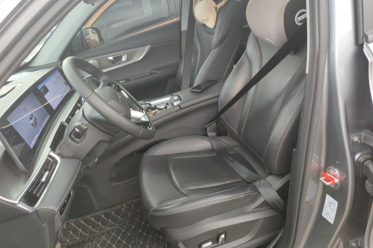 Used Chery Tiggo 8 PRO 2024 Champion Edition 290T Two-Wheel Drive Shining Version 5 Seats Left Front Seat