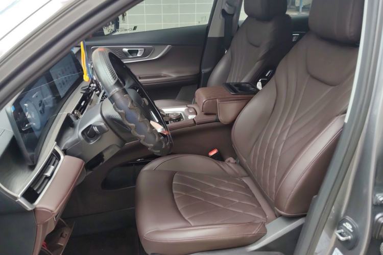 Used Chery Tiggo 8 PRO 2024 Champion Edition 390T Two-Wheel Drive Aoshi Version 7 Seats Left Front Seat