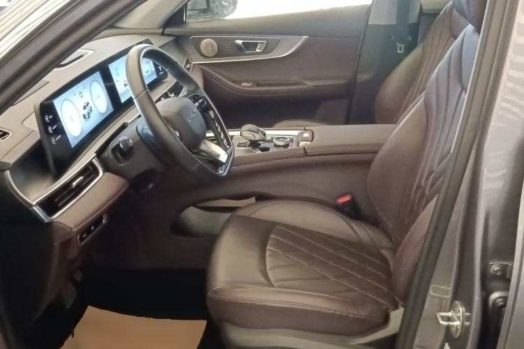 Used Chery Tiggo 8 PRO 2024 Champion Edition 290T Two-Wheel Drive Peak Version 7 Seats Left Front Seat