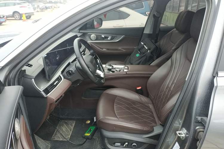 Used Chery Tiggo 8 PRO 2024 Champion Edition 290T Two-Wheel Drive Peak Version 7 Seats Left Front Seat