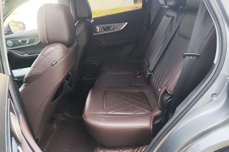 Used Chery Tiggo 8 PRO 2024 Champion Edition 390T Two-Wheel Drive Peak Version 7 Seats Left Rear Seat