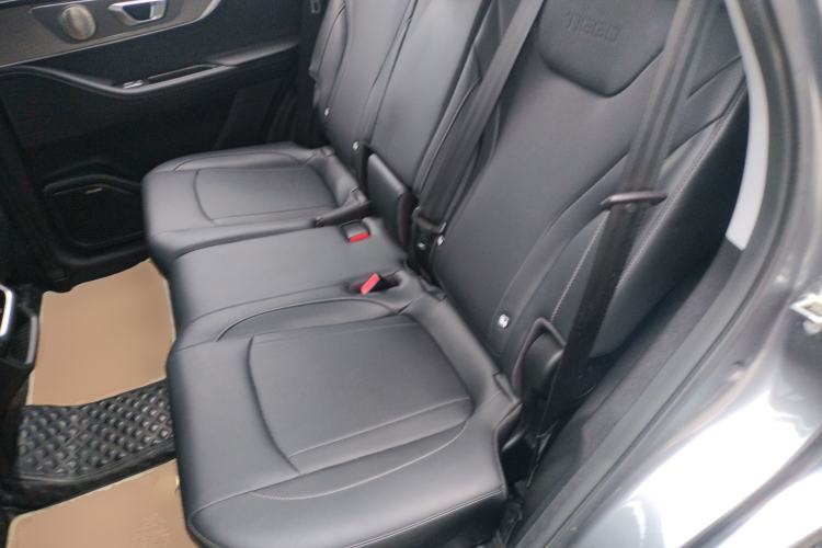 Used Chery Tiggo 8 PRO 2024 Champion Edition 290T Two-Wheel Drive Shining Version 7 Seats Left Rear Seat