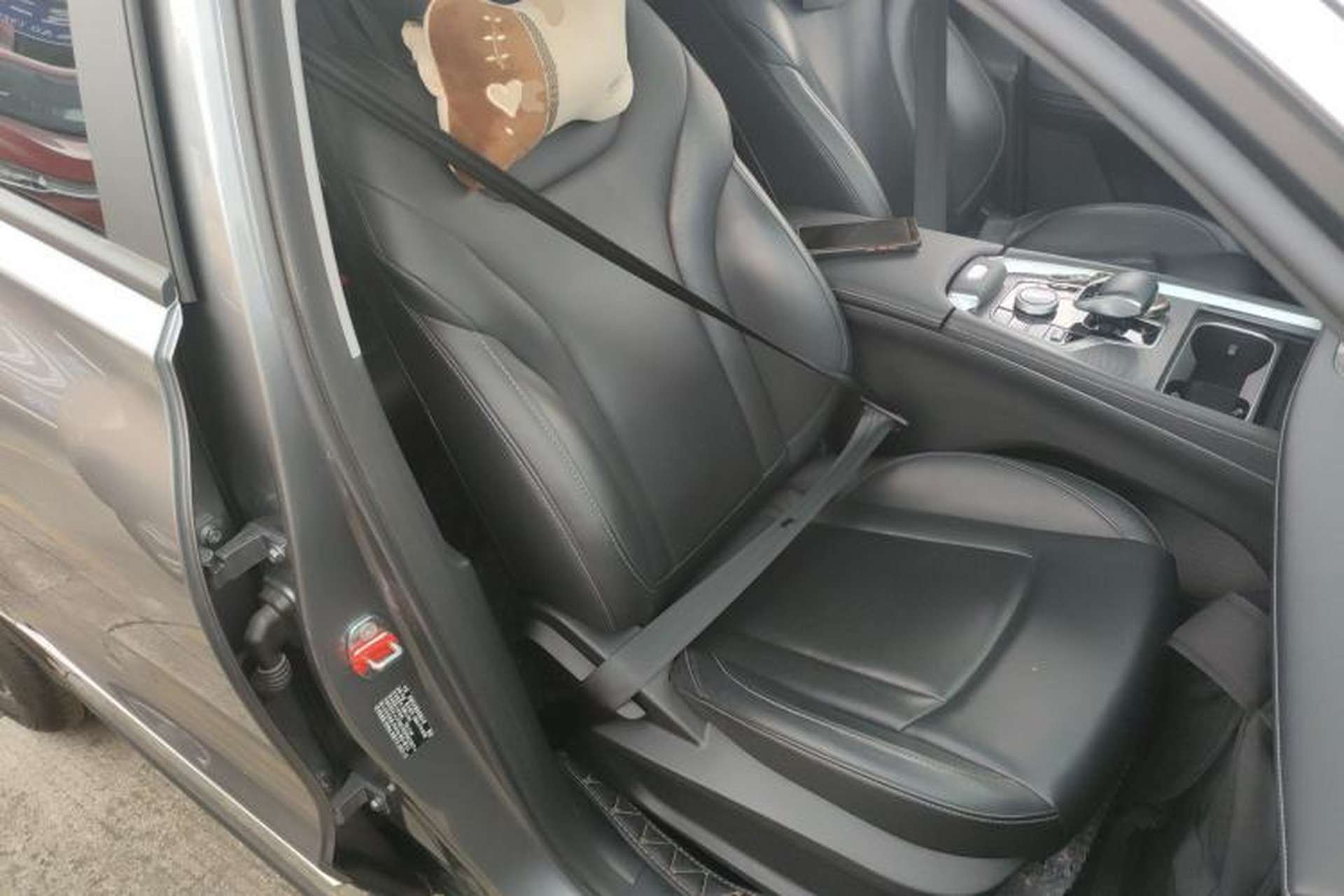 Used Chery Tiggo 8 PRO 2024 Champion Edition 290T Two-Wheel Drive Shining Version 5 Seats Right Front Seat