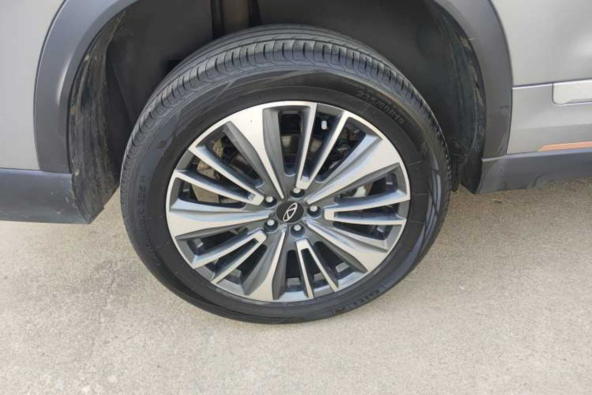 Used Chery Tiggo 8 PRO 2024 Champion Edition 390T Two-Wheel Drive Peak Version 7 Seats Right Rear Wheel Hub