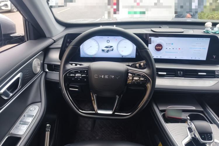 Used Chery Tiggo 8 PRO 2024 Champion Edition 290T Two-Wheel Drive Shining Version 7 Seats Steering Wheel