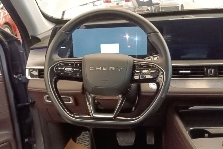 Used Chery Tiggo 8 PRO 2024 Champion Edition 290T Two-Wheel Drive Peak Version 7 Seats Steering Wheel