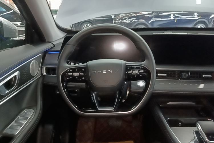 Used Chery Tiggo 8 PRO 2024 Champion Edition 290T Two-Wheel Drive Shining Version 5 Seats Steering Wheel