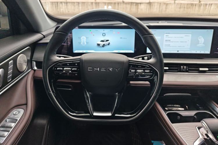 Used Chery Tiggo 8 PRO 2024 Champion Edition 290T Two-Wheel Drive Peak Version 5 Seats Steering Wheel
